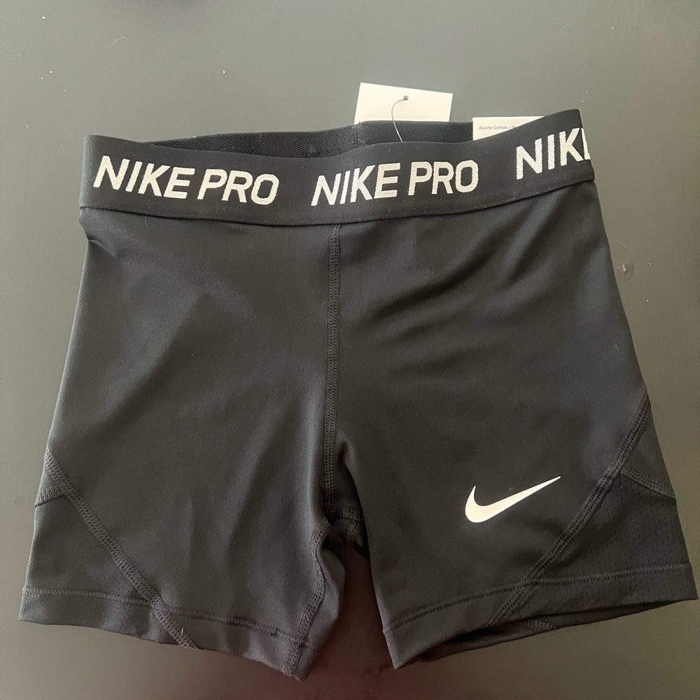 Nike Pro Girls (Kids) Dri-FIT 3” Spandex Shorts